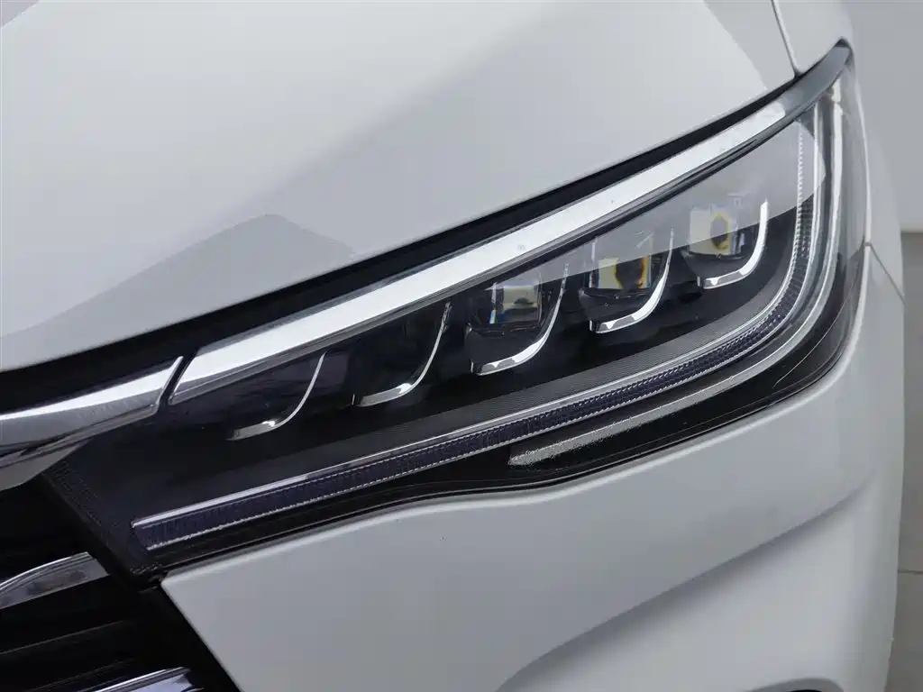BYD Song MAX 2021 Upgrade 1.5T Automatic Luxury Edition 7-Seater фото 7