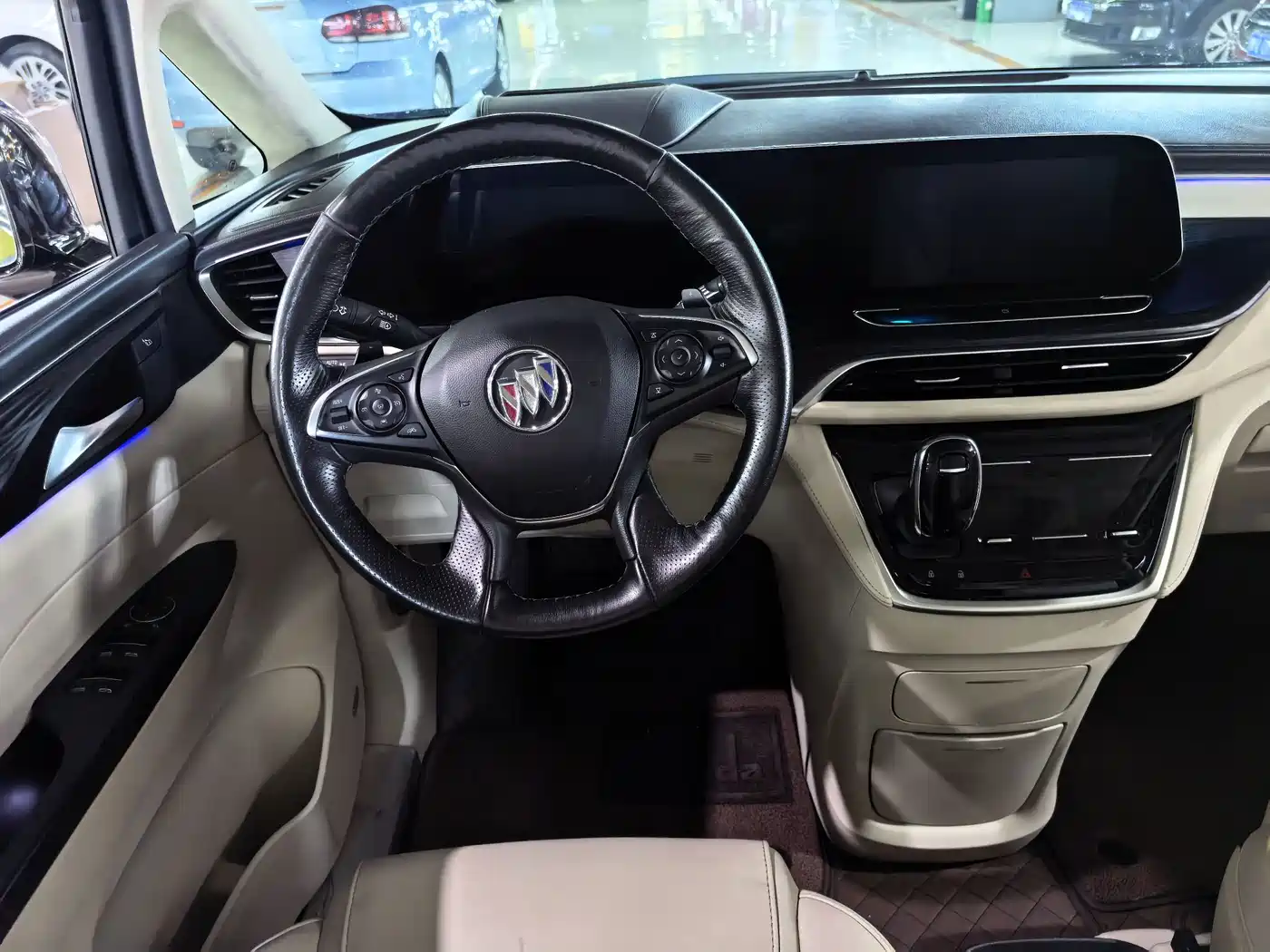 Фото 7 - Buick GL8