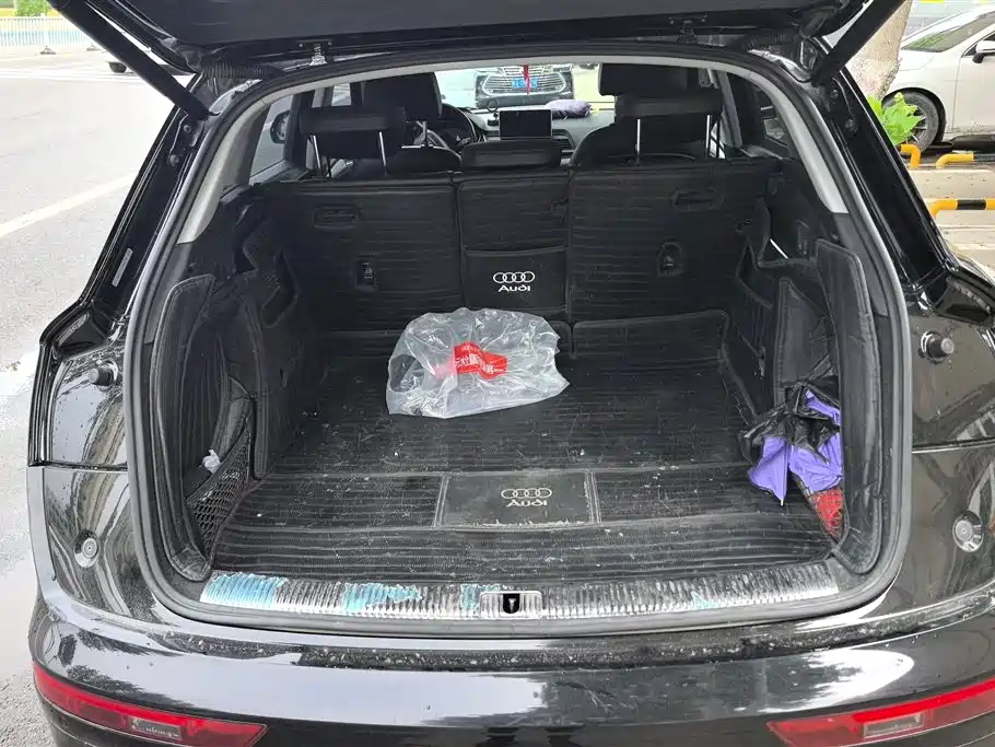 Audi Q5L 2020 40 TFSI Prestige Fashion фото 4