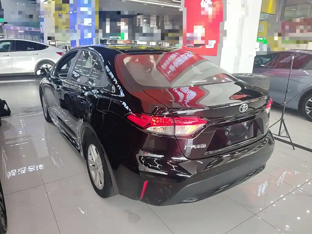 Фото 5 - Toyota Levin