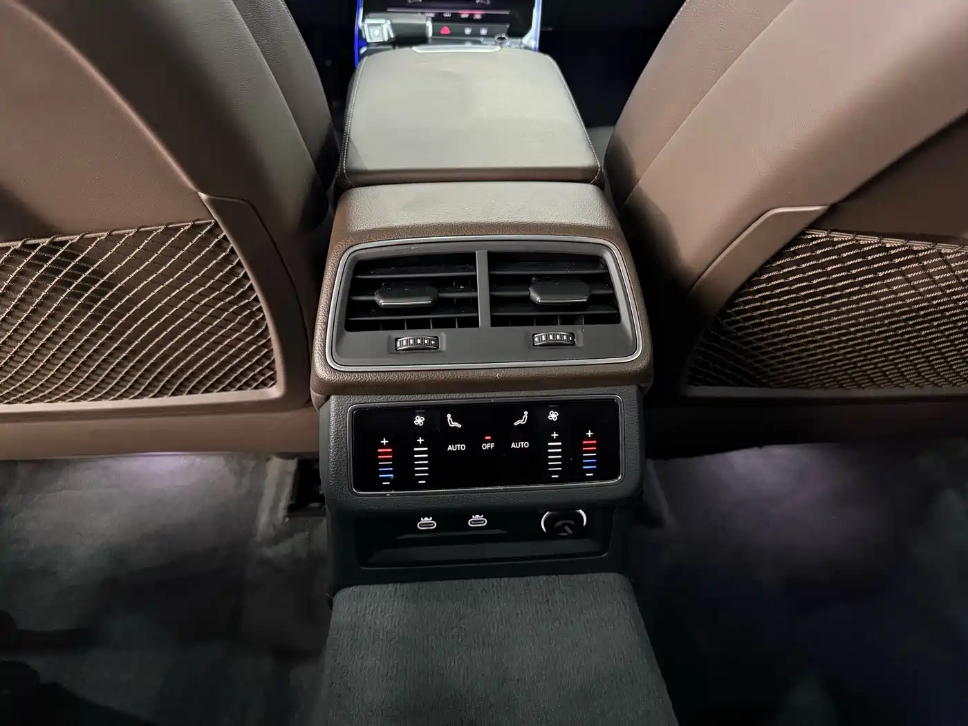 Audi A7L 2024 45TFSI S-line Dream Edition Crystal Package фото 20