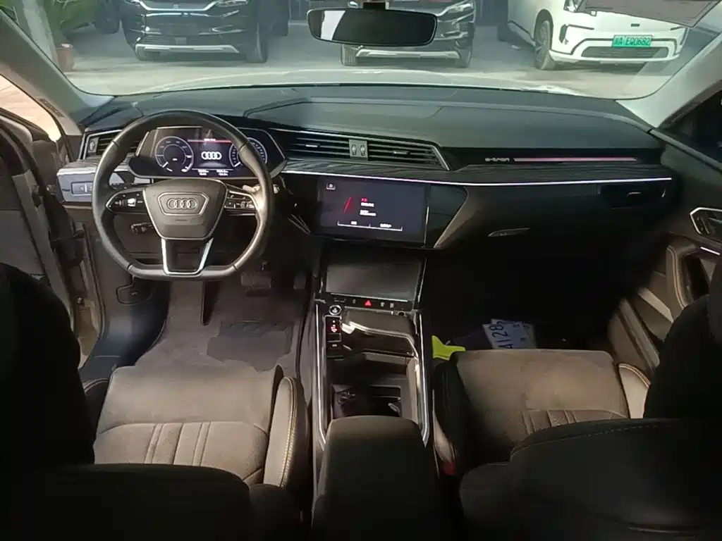 Audi e-tron 2024 2021 50 quattro Exclusive Selection