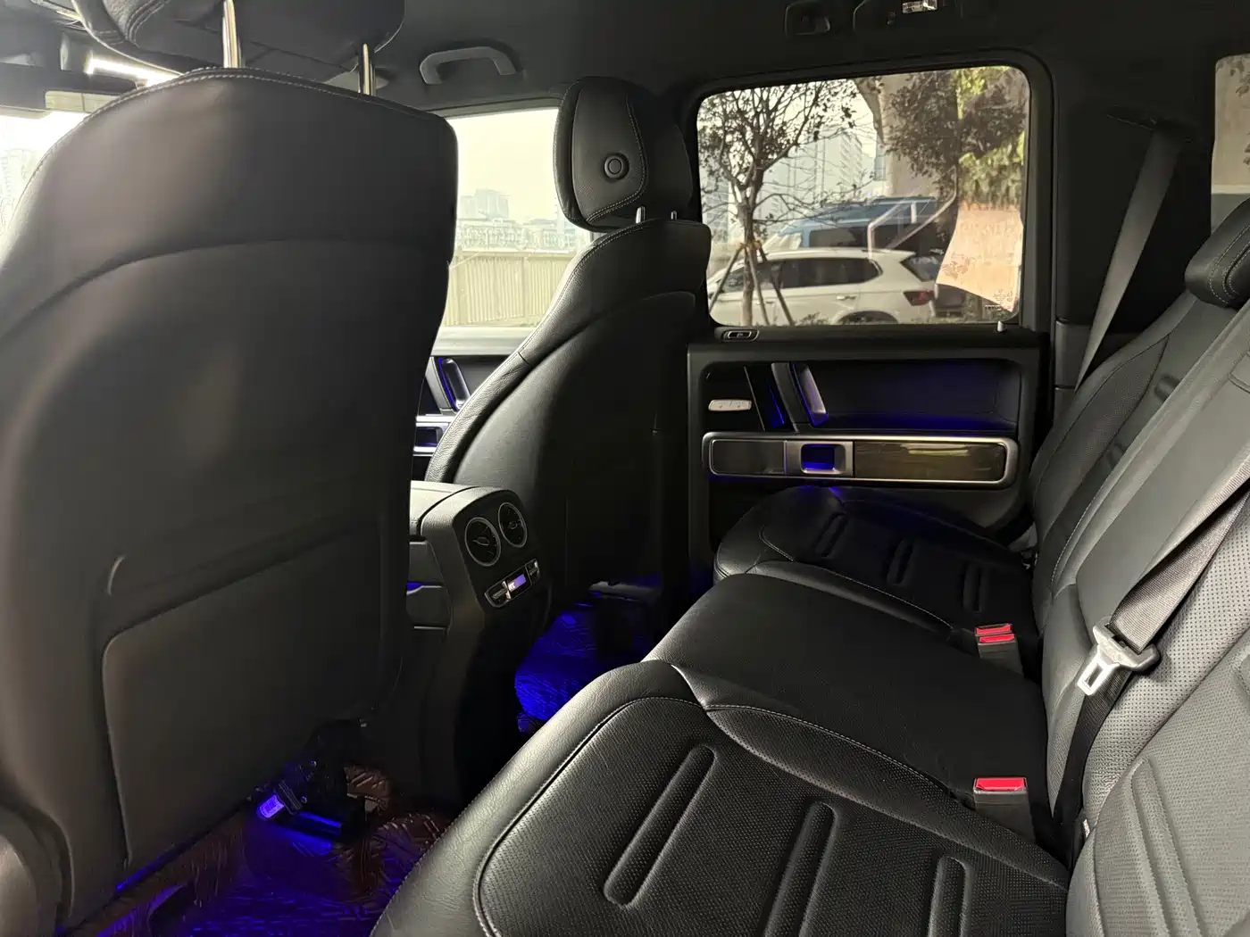 Mercedes-Benz G-Class 2020 G 500 фото 12