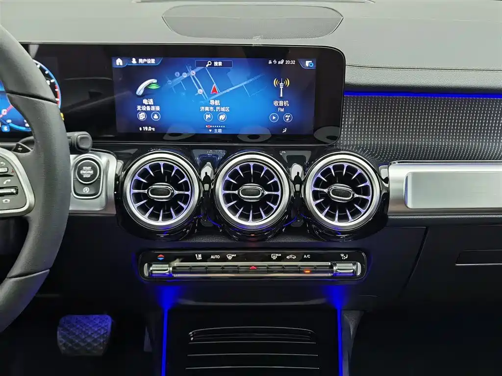 Mercedes-Benz GLB 2023 GLB 220 Dynamic фото 12