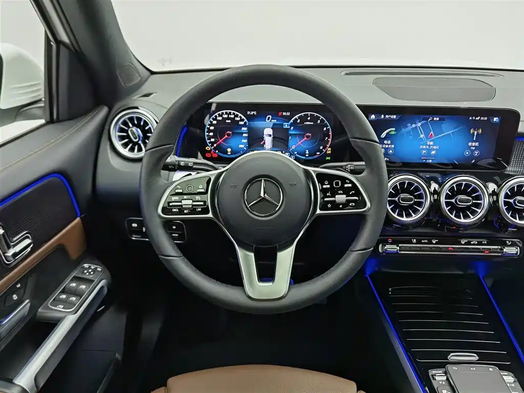 Mercedes-Benz GLB 2023 GLB 220 Dynamic фото 11