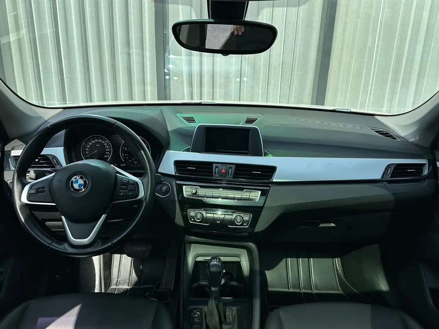 BMW X1 2019 sDrive18Li Fashion Model фото 9