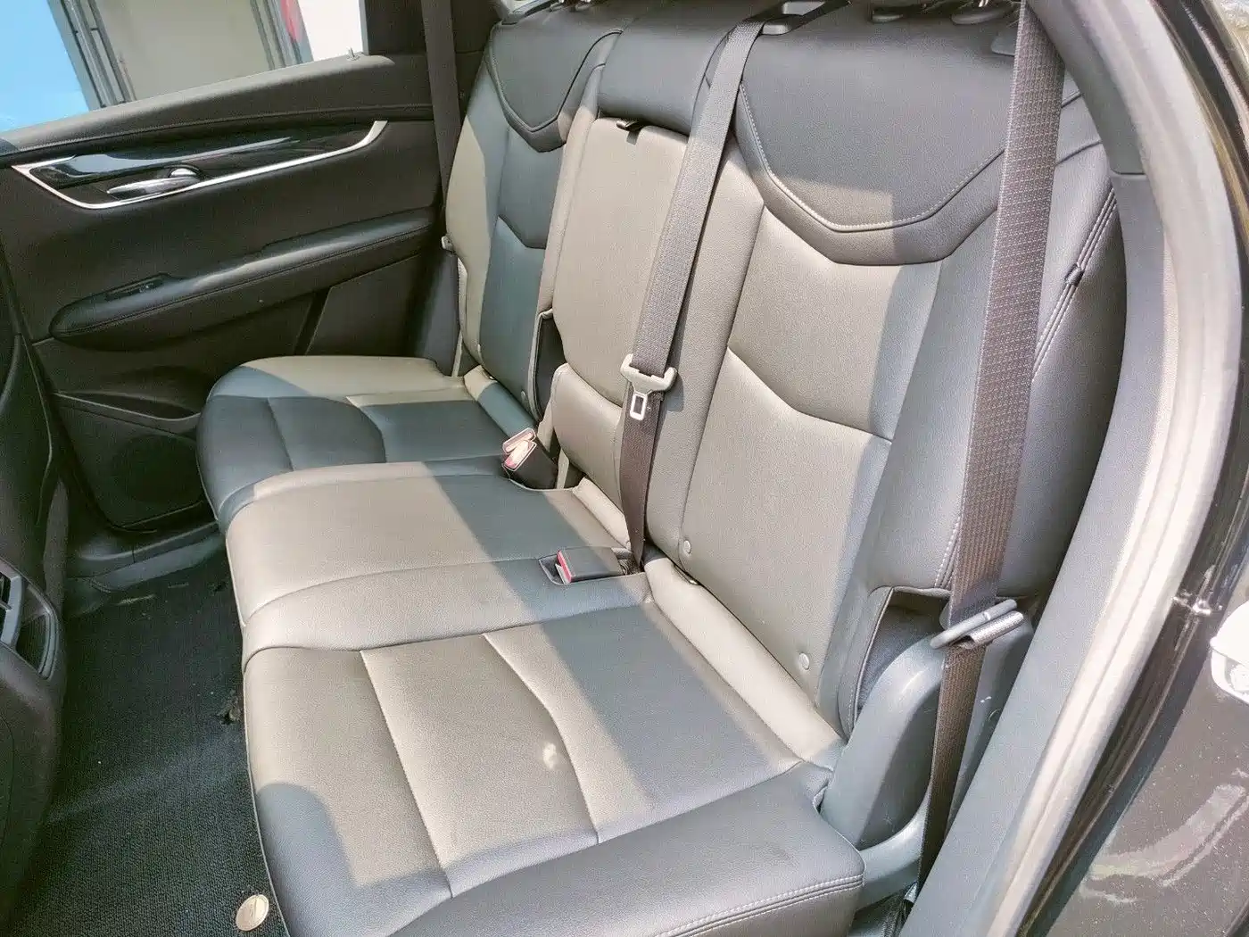Cadillac XT5 2022 2.0T 2WD Luxury фото 22