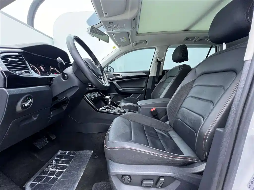 Volkswagen Tayron 2019 330TSI 4WD Luxury China V фото 14