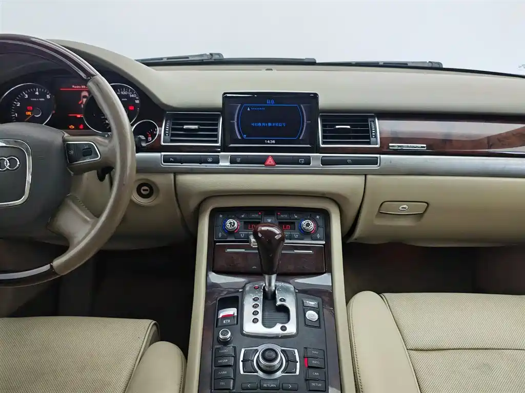 Audi A8 2008 A8L 3.2 FSI Standard фото 12