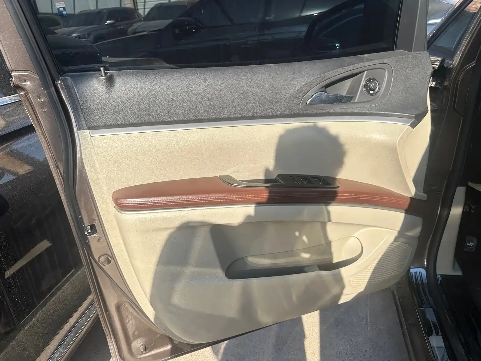 Фото 5 - Buick GL8