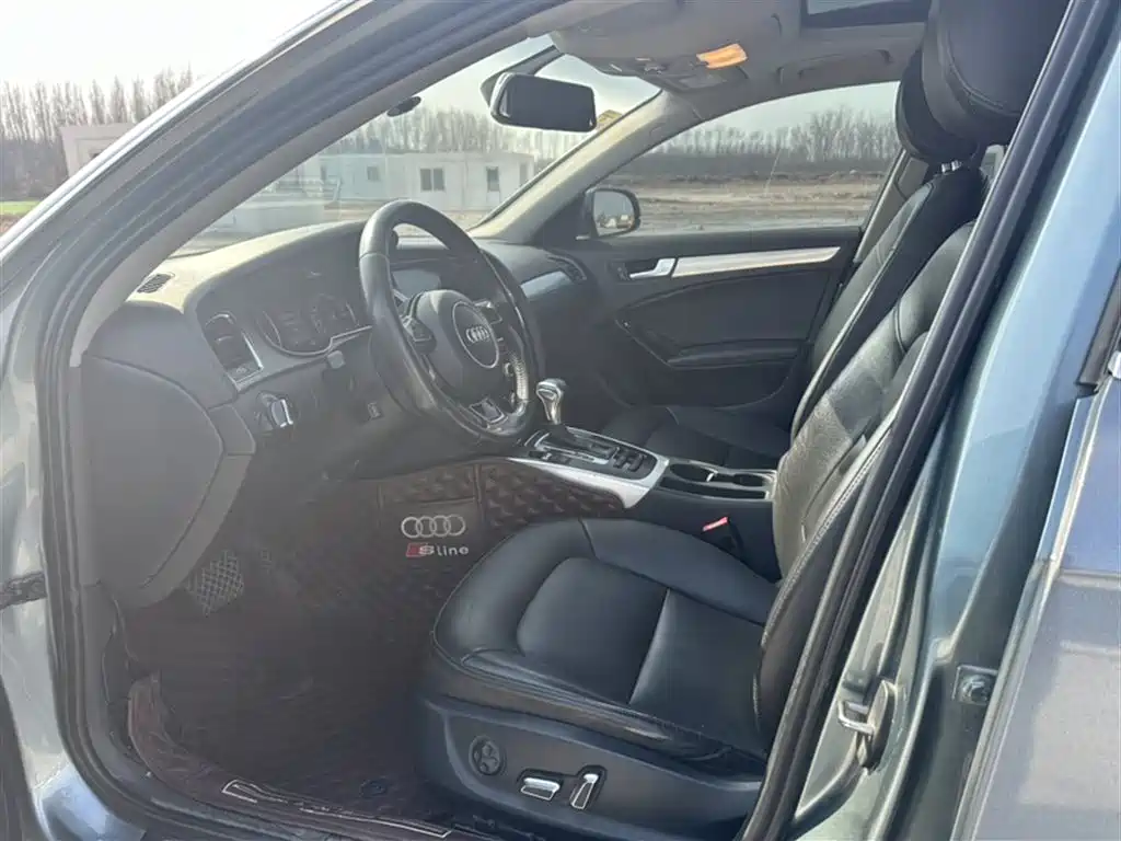 Audi A4L 2013 35 TFSI Automatic Standard фото 19