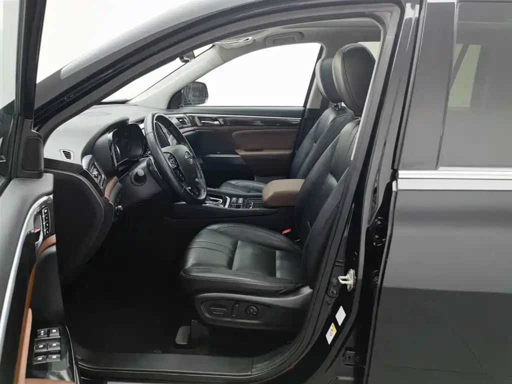 GAC Trumpchi Trumpchi GS8 2017 320T 2WD Luxury Smart Connect (7-seater) фото 10