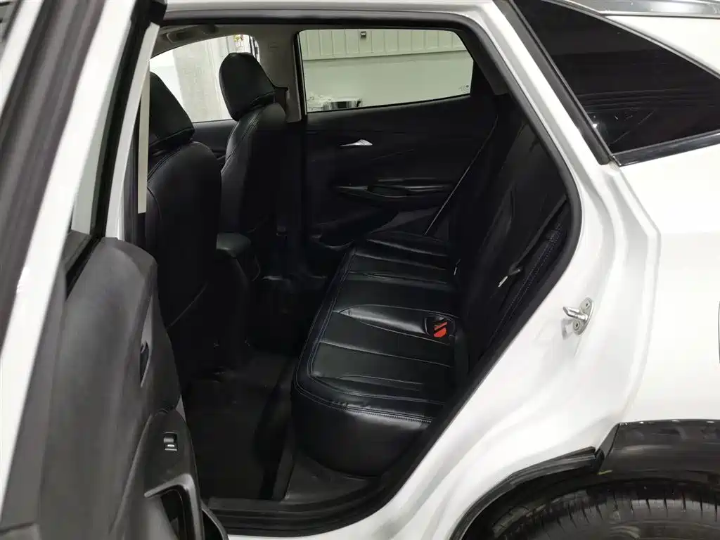 Buick Encore 2021 332T CVT Elite фото 15