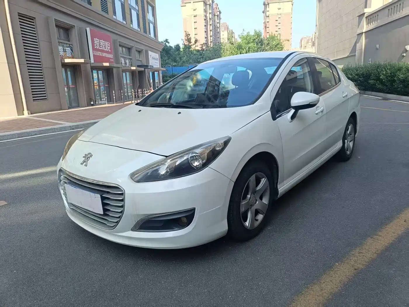 Peugeot 308 2014 Model Joy Edition Classic 1.6L Automatic Superior Style