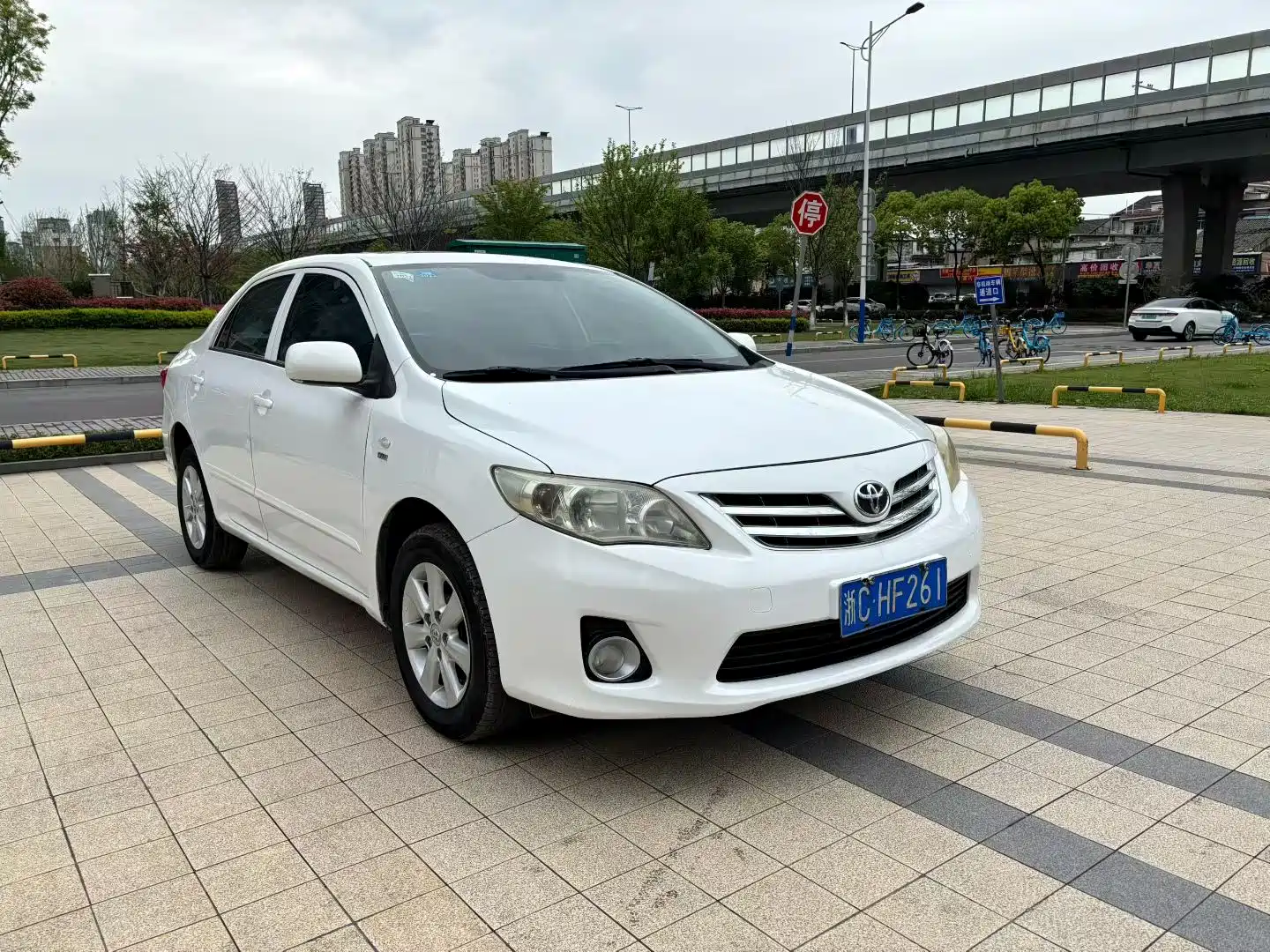 Photo 1 - Toyota Corolla