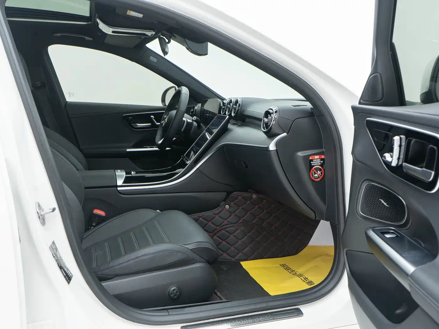 Mercedes-Benz C-Class 2023 C 200 L Sport фото 11