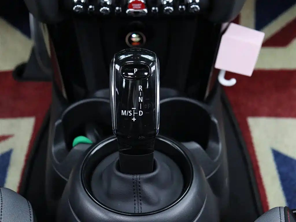 MINI JCW