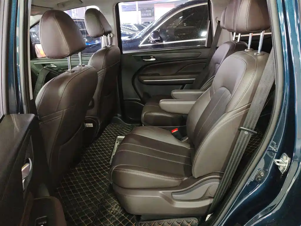 GAC Trumpchi Trumpchi M6 2019 270T DCT Premium Edition (6-seater) (China VI) фото 17