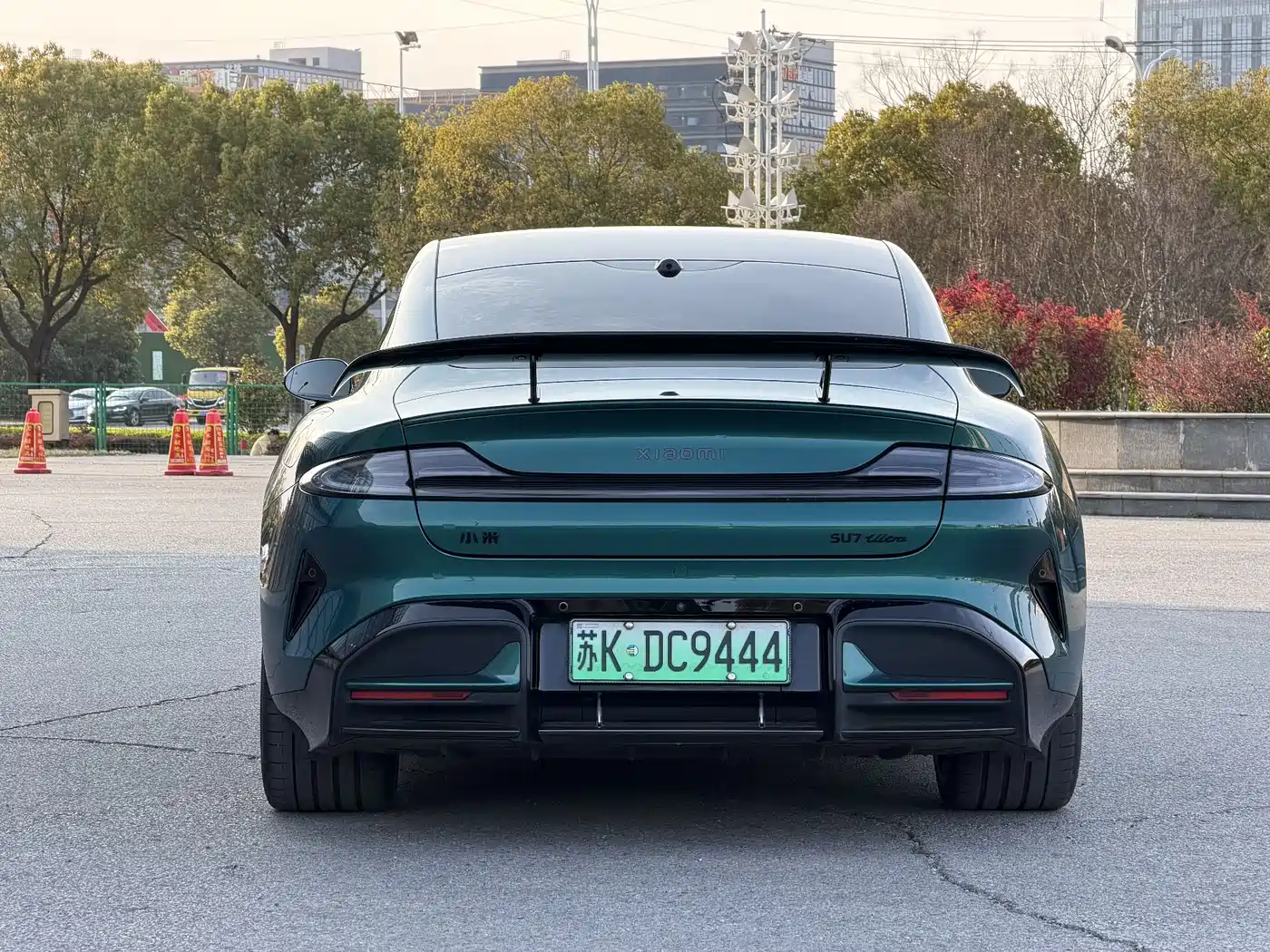 XIAOMI CAR XIAOMI SU7 ULTRA