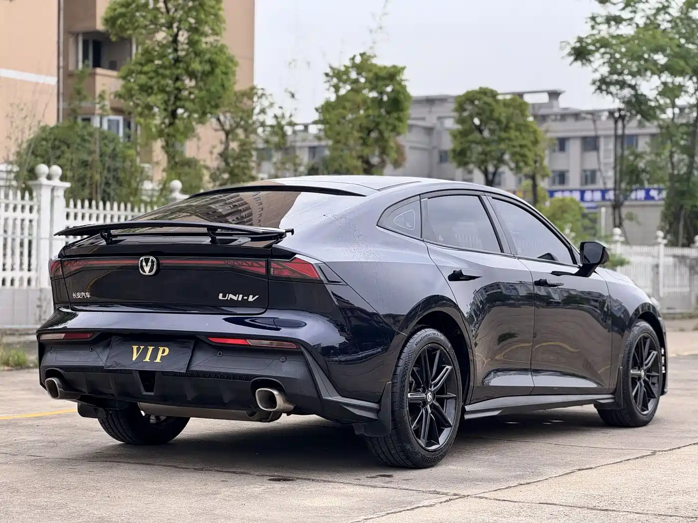 CHANGAN UNI-V