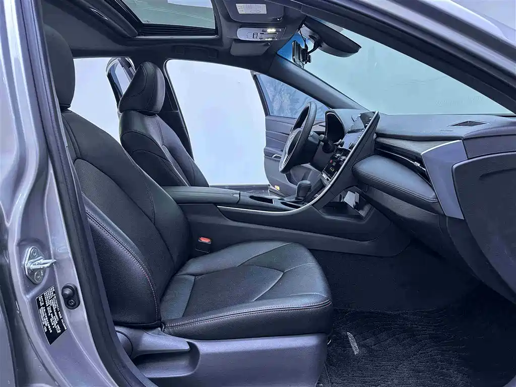 Toyota Avalon 2019 2.0L Progressive Edition (China VI) фото 10