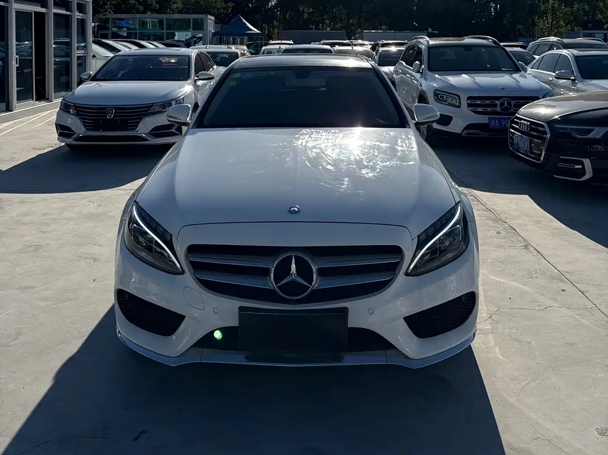 Mercedes-Benz C-Class 2016 C 200 L Sport фото 2