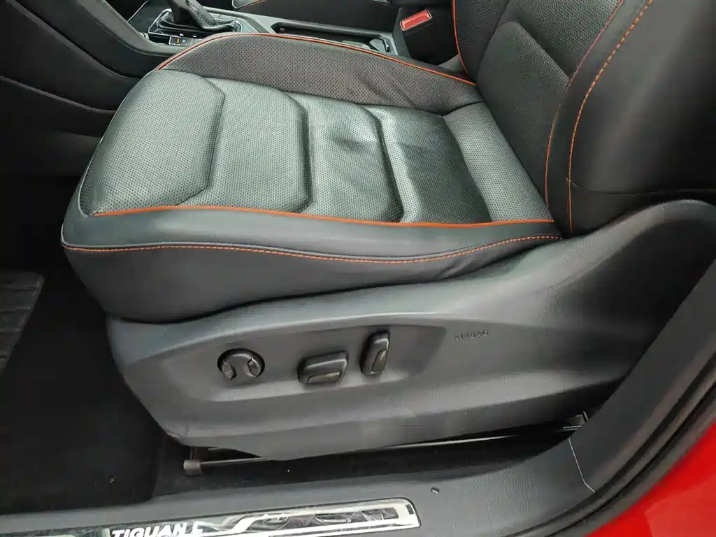 Volkswagen Tiguan L 2018 330TSI Automatic 2WD Flagship Edition фото 20