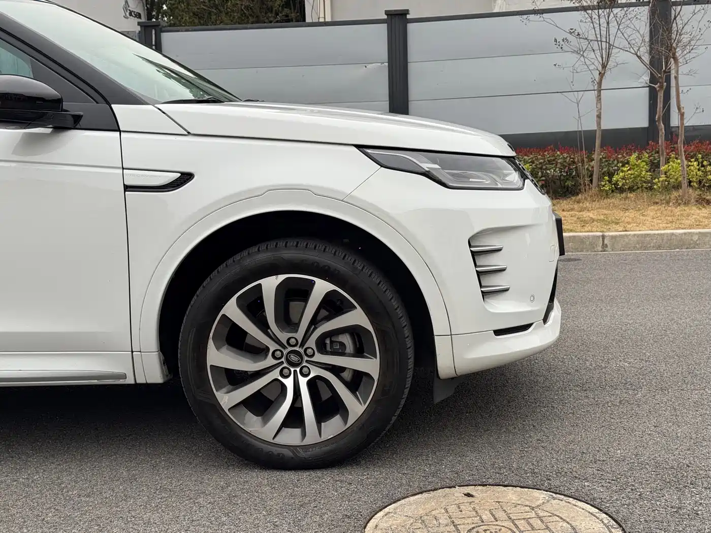 LAND ROVER DISCOVER SPORTS