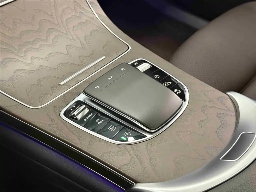 Mercedes-Benz GLC 2022 Facelift II GLC 260 L 4MATIC Luxury фото 21