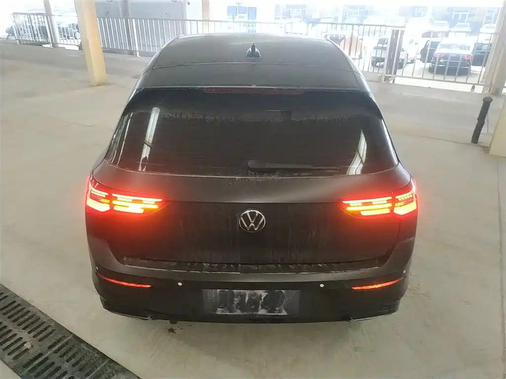 Volkswagen Golf 2023 Facelift 280TSI DSG R-Line Lite фото 6