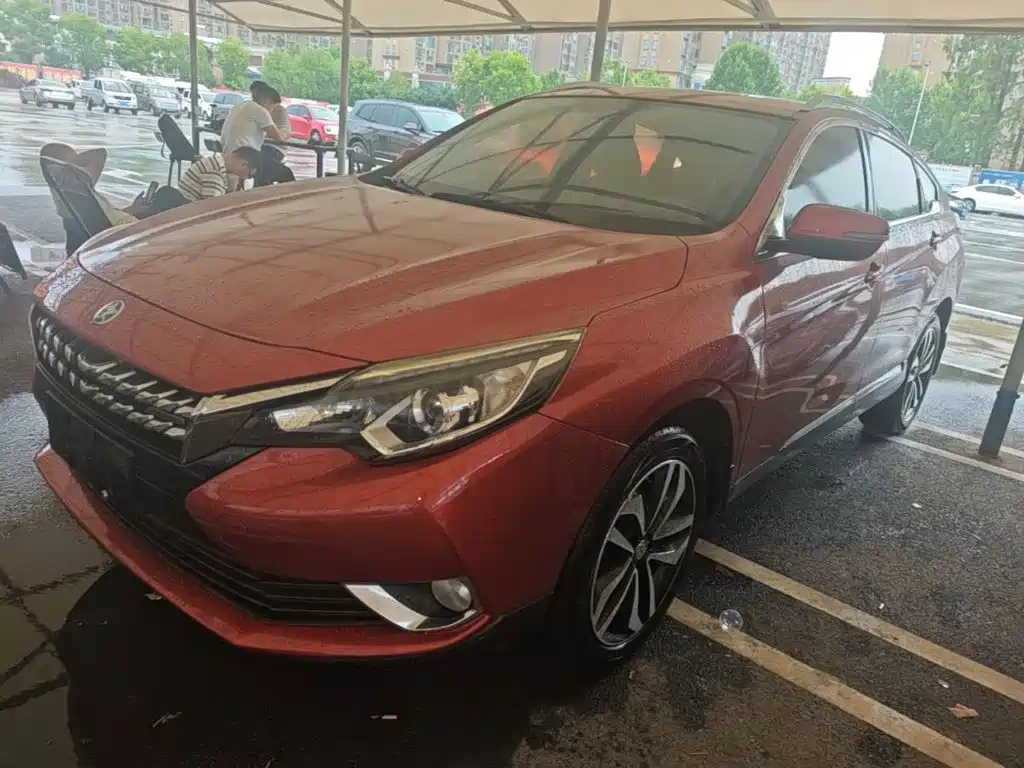 Venucia T90 2017 2017 2.0L CVT Smart Edition