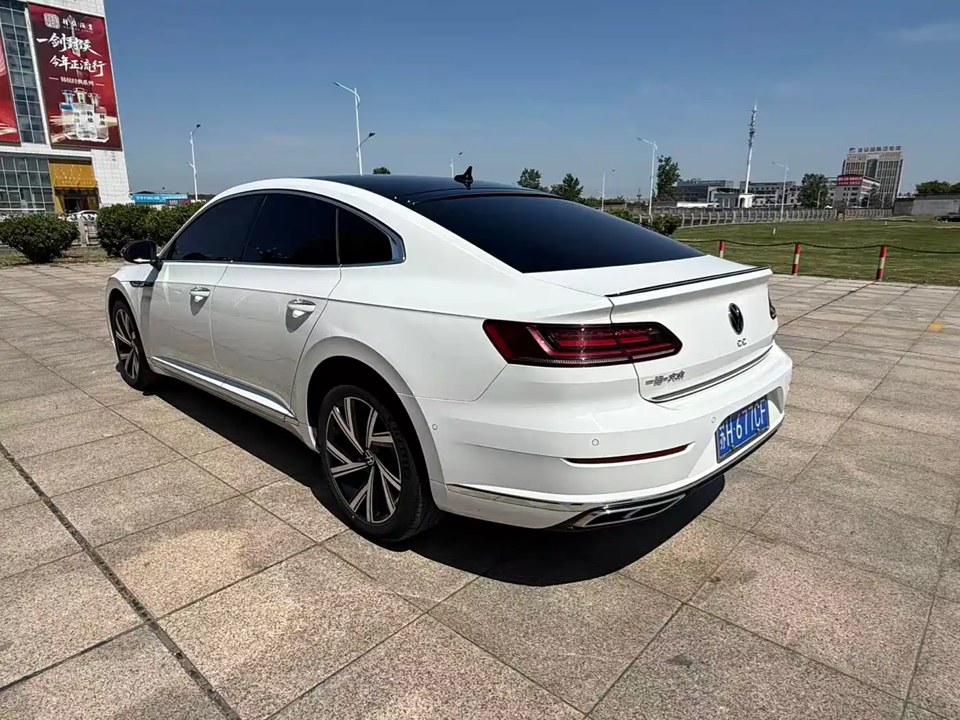 Volkswagen FAW-Volkswagen CC 2021 380TSI Eye-catching Edition фото 9