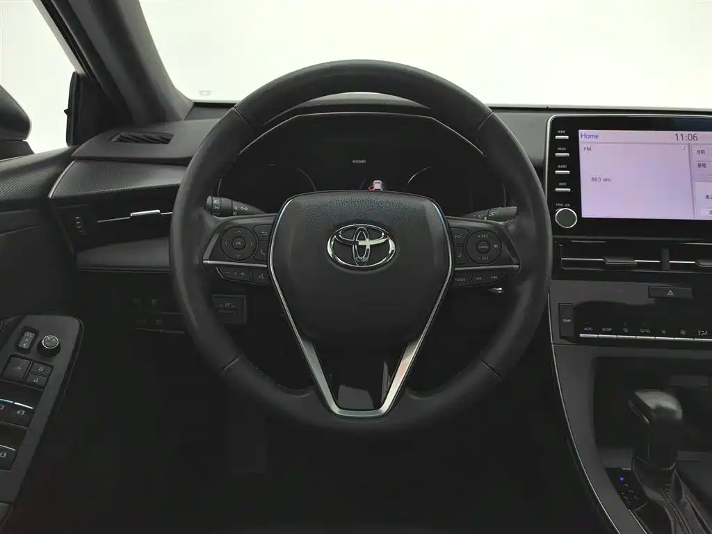 Toyota Avalon 2019 Hybrid 2.5L Luxury Edition China VI фото 11