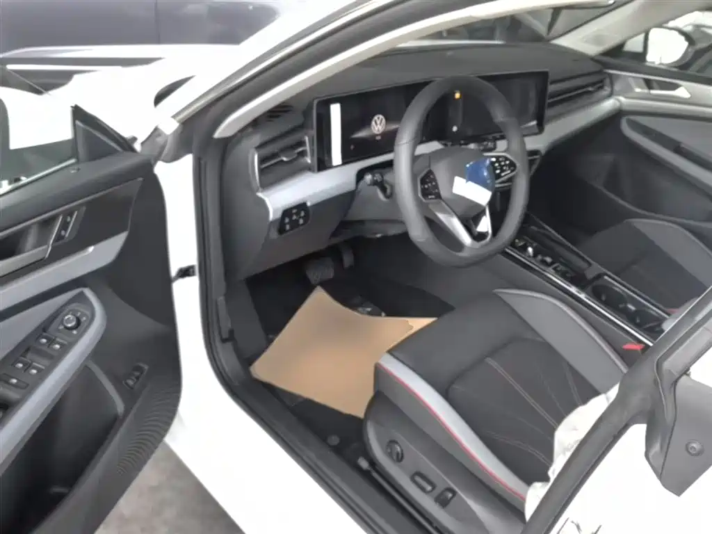 VOLKSWAGEN LINGDU