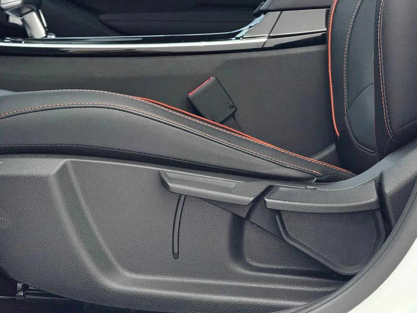 Kia Seltos 2023 1.5L CVT Luxury Edition фото 21