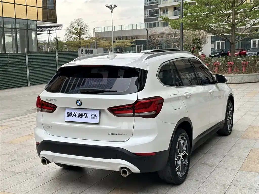 BMW X1 2020 sDrive25Li Leading Model фото 7
