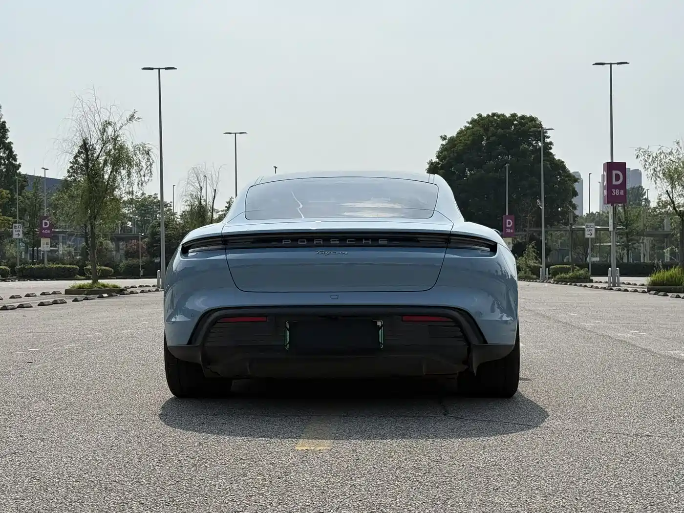 Porsche Taycan 2022 Facelift Taycan фото 8