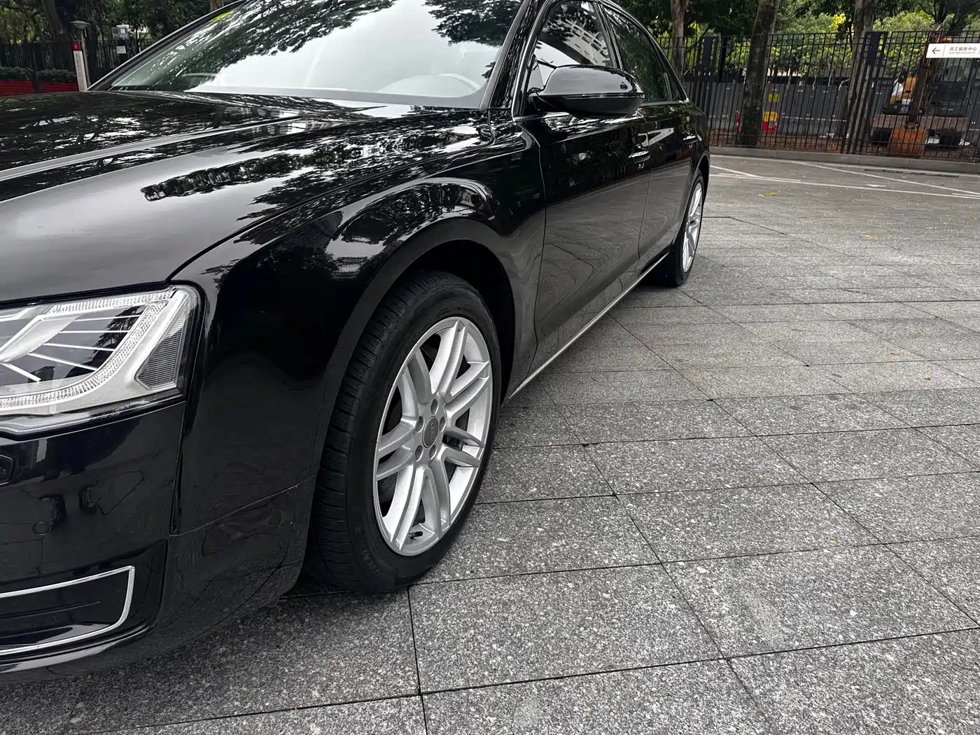 Audi A8 2016 A8L 45 TFSI quattro Comfort фото 19