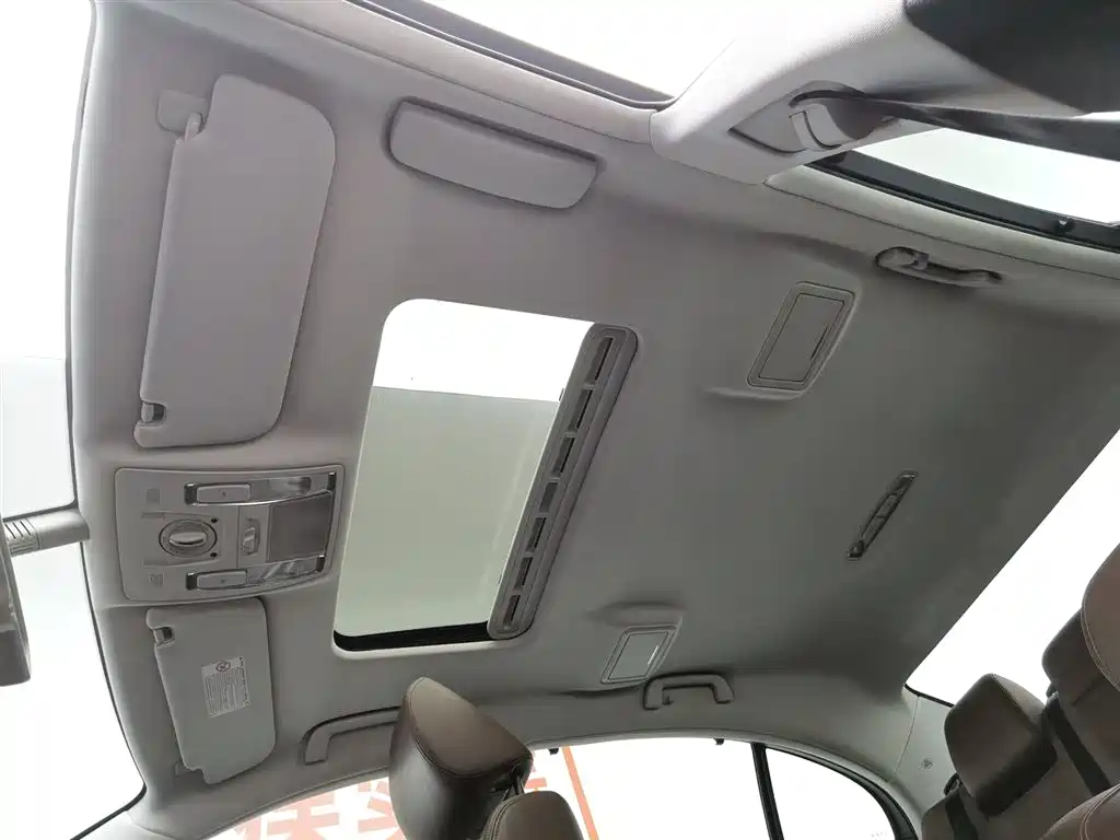 Hongqi H7 2015 2.0T Luxury фото 14