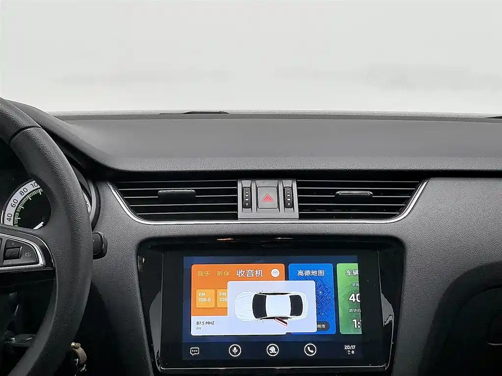 Škoda Octavia 2019 1.5L Automatic Smart Luxury China VI фото 12