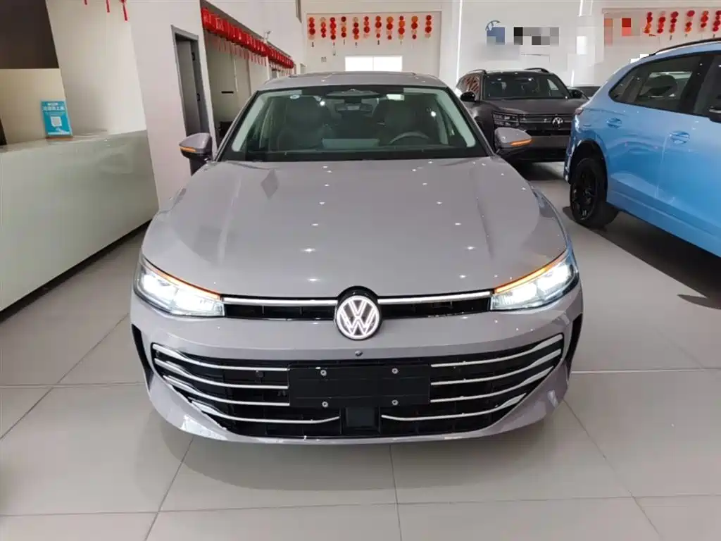 Volkswagen Passat 2025 Pro 380TSI Dragon Prestige Edition фото 3