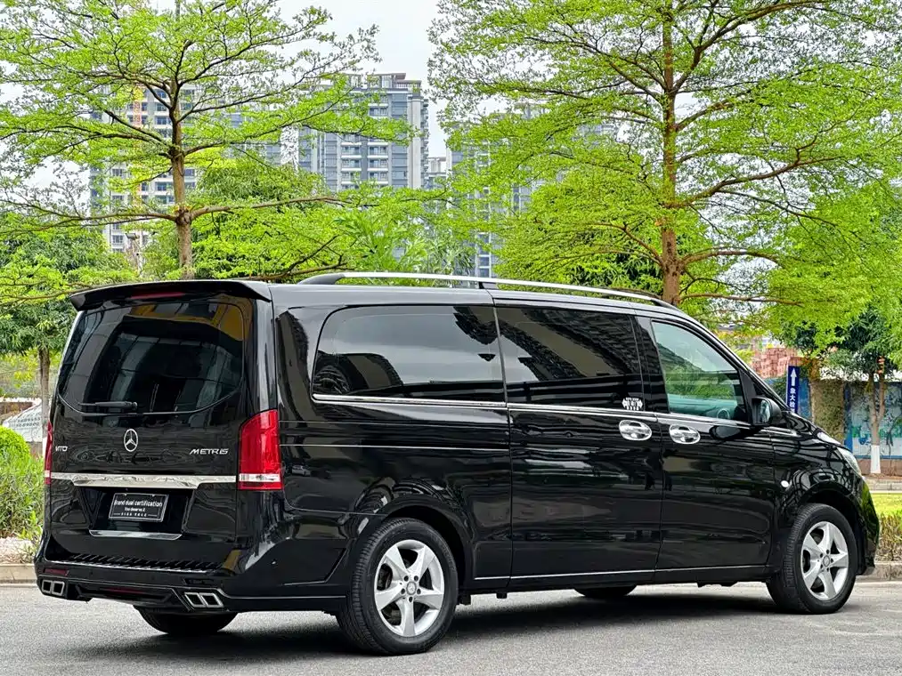 Mercedes-Benz Vito 2016 2.0T Elite Edition фото 8