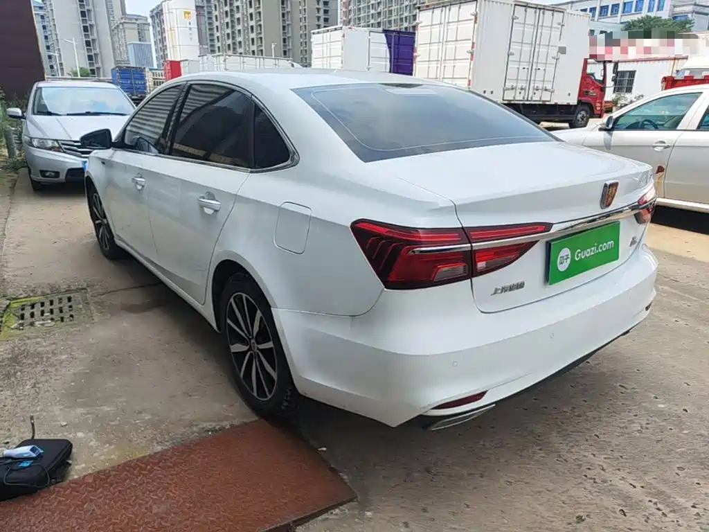 Roewe i6 2018 2018 20T Automatic Flagship Edition