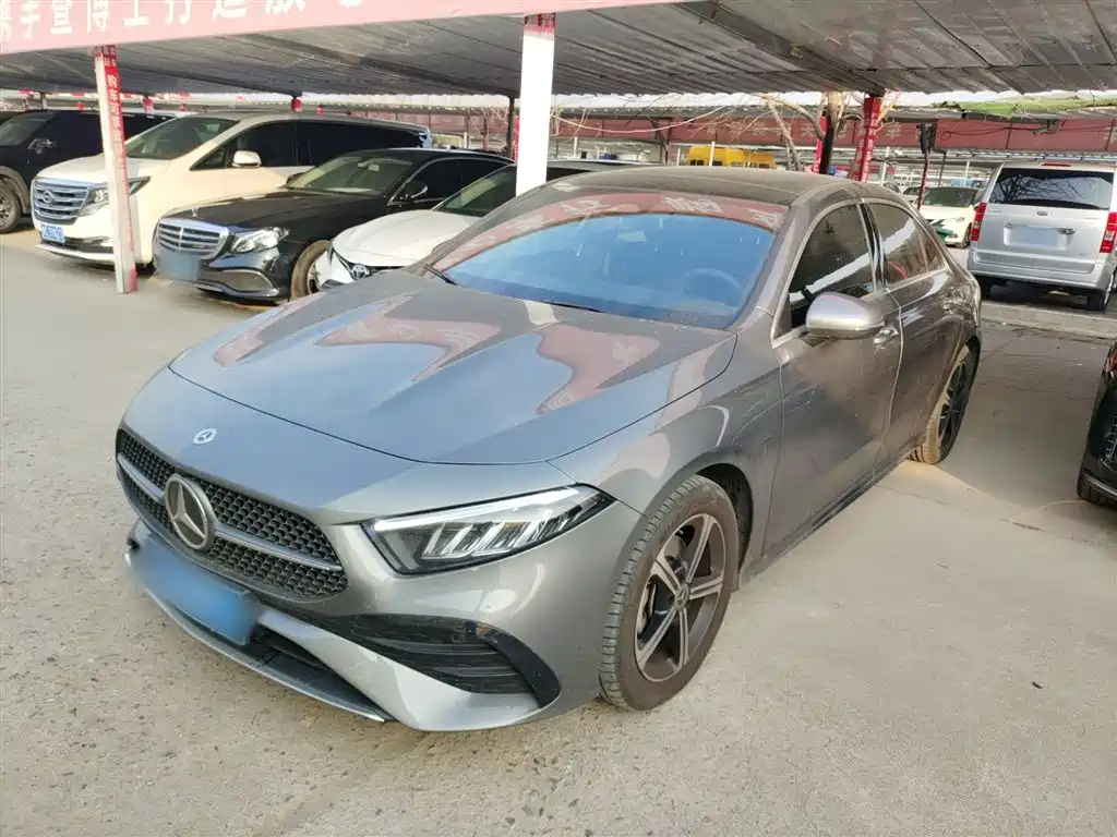 Mercedes-Benz A-Class 2023 A 200 L Fashion фото 2