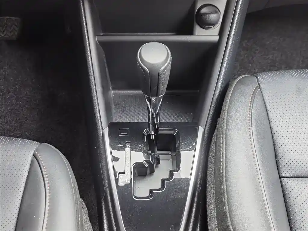 Toyota YARiS L Zhi Xuan 2022 Zhi Xuan X 1.5L CVT Luxury PLUS Edition фото 13