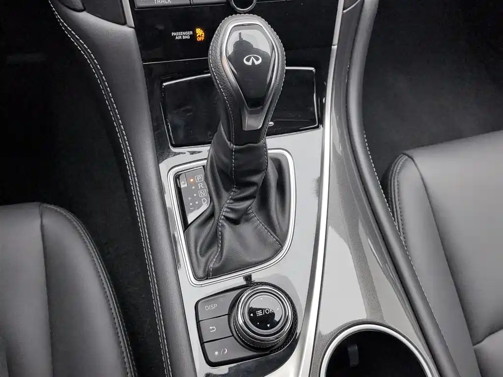 Infiniti Q50L 2018 2.0T Comfort (China VI) фото 13