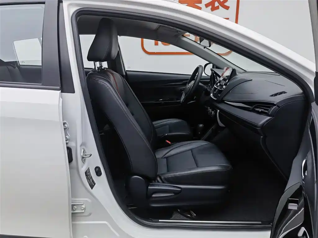 Toyota YARiS L Zhi Xuan 2022 Zhi Xuan X 1.5L CVT Luxury PLUS Edition фото 23
