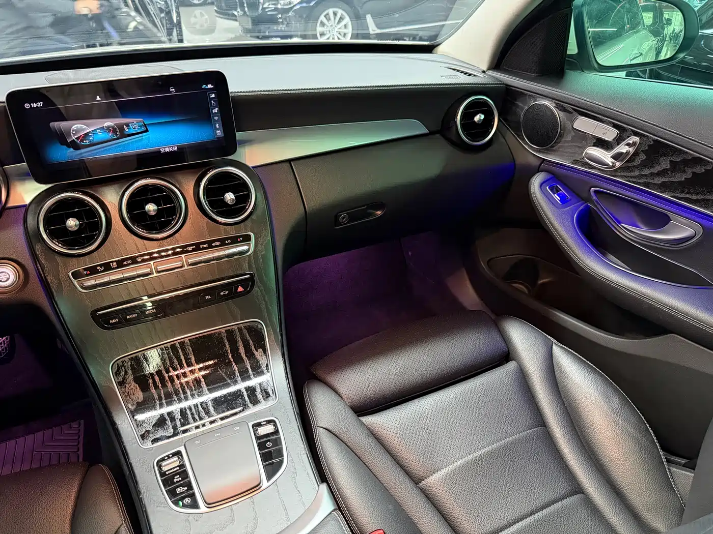 Mercedes-Benz C-Class 2020 Facelift C 260 L Sport фото 11
