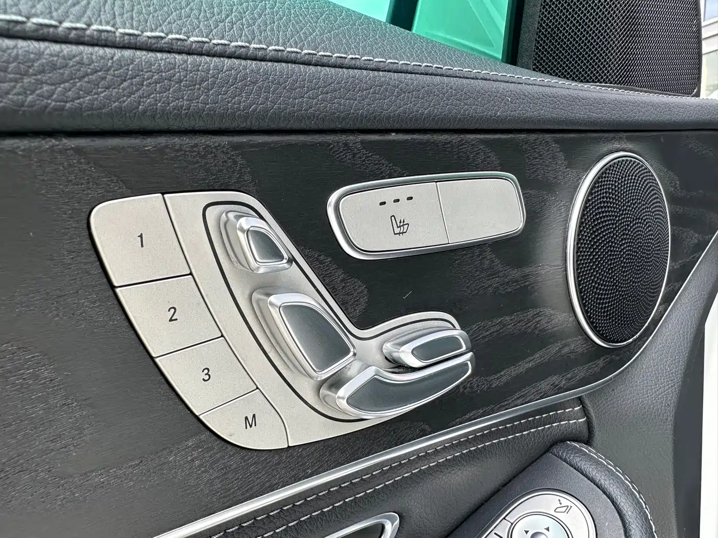 Mercedes-Benz C-Class 2020 Facelift C 260 L Sport фото 19