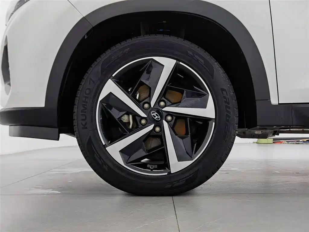 Hyundai Beijing Hyundai ix35 2021 240TGDi DCT 2WD GLS Leading Edition фото 17
